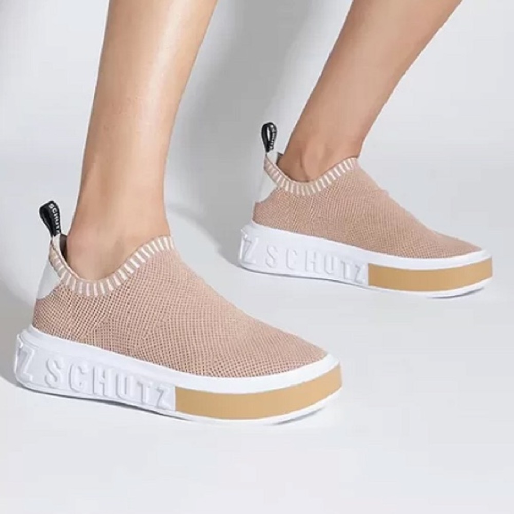 Schutz Dernia Platform Sneaker in Natural Nude